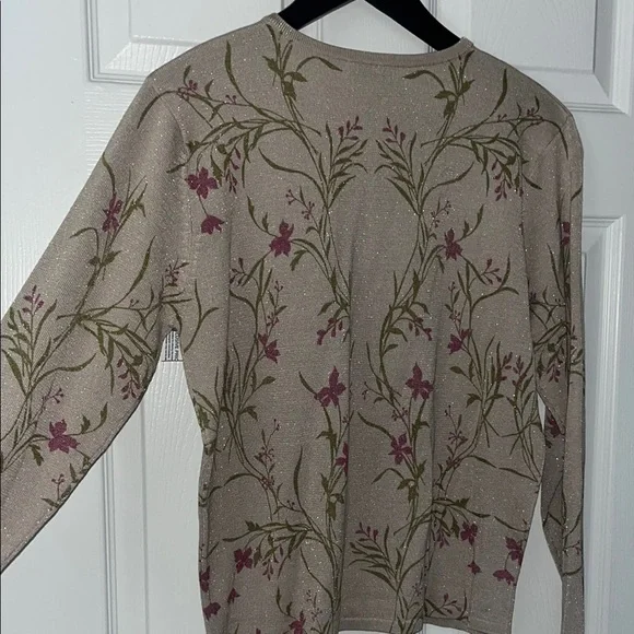 NWT Silk Club Vintage Silk Floral Cardigan - Picture 9 of 12